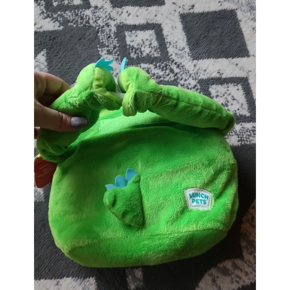 NWT Lunch Pets Munchosaur Green Monster Plush Insulated Lunch‎ Box Bag